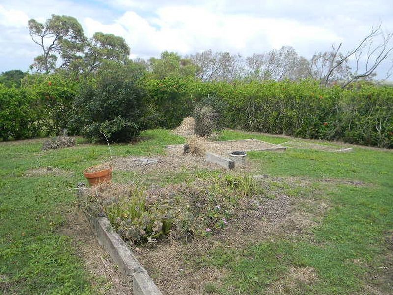 6 Lotus Lane, Bowen QLD 4805