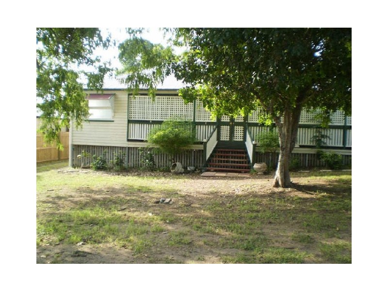 8 Kennedy Street, Bowen QLD 4805