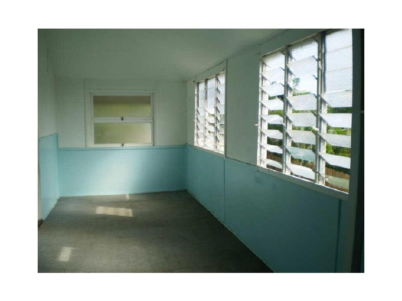 8 Kennedy Street, Bowen QLD 4805