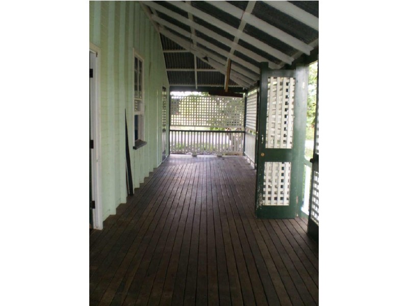 8 Kennedy Street, Bowen QLD 4805