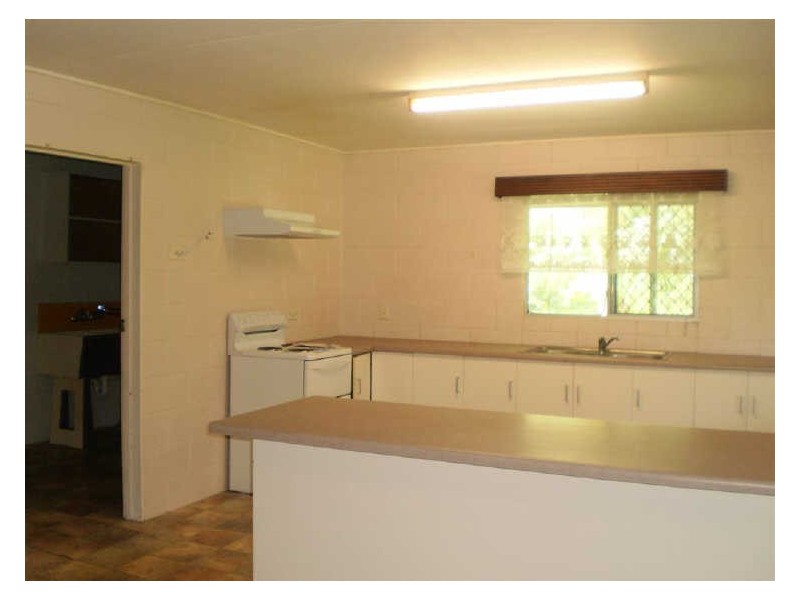 171 Strickland Street, Bowen QLD 4805