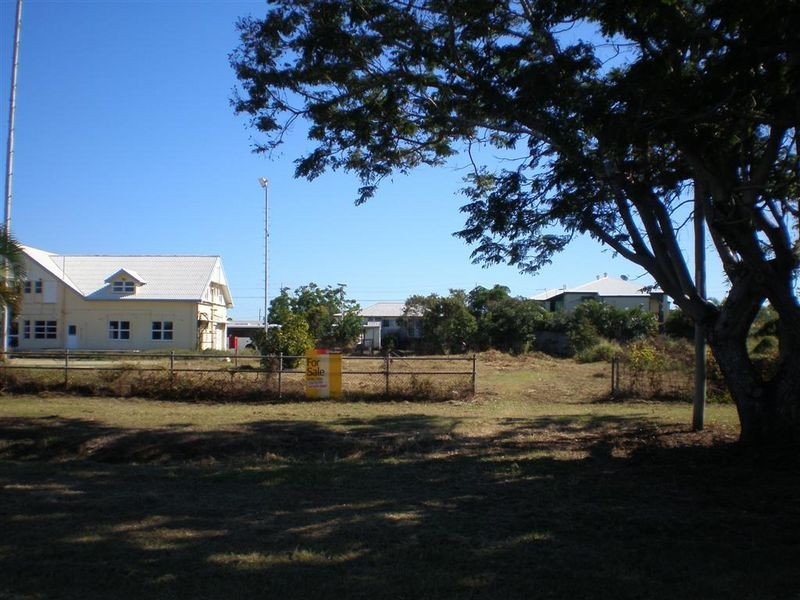 12a Williams Street, Bowen QLD 4805