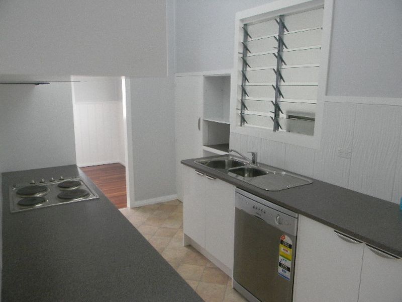 118 Herbert Street, Bowen QLD 4805