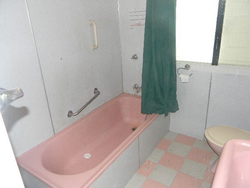 118 Herbert Street, Bowen QLD 4805