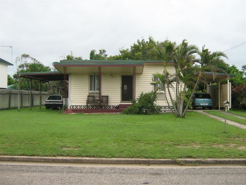 73 Tracey Street, Bowen QLD 4805