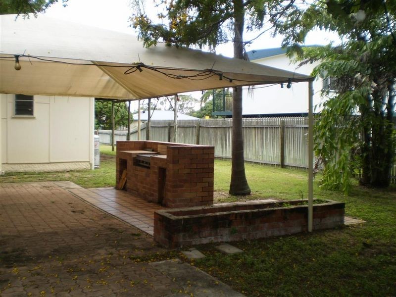 73 Tracey Street, Bowen QLD 4805