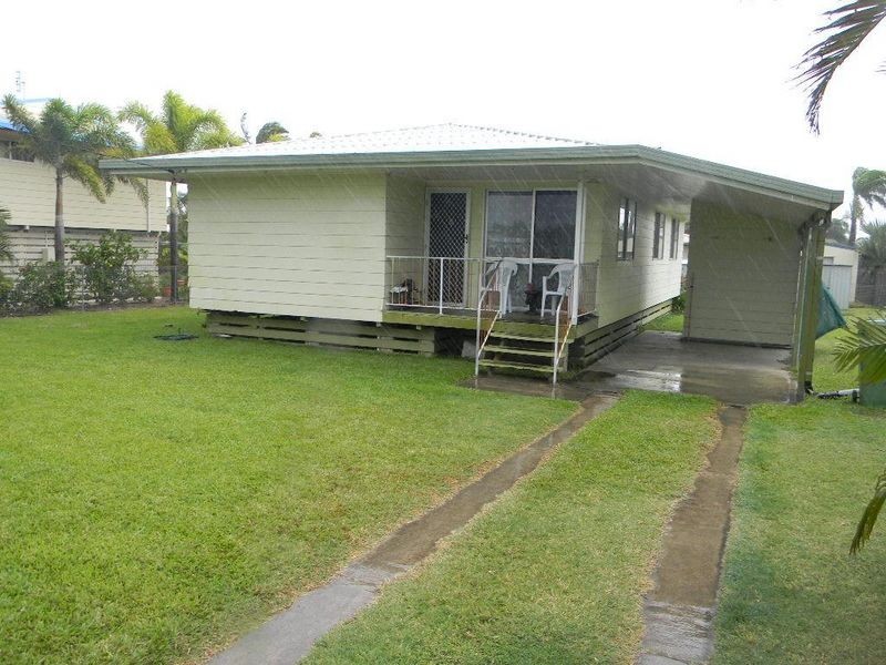 11 West Street, Bowen QLD 4805