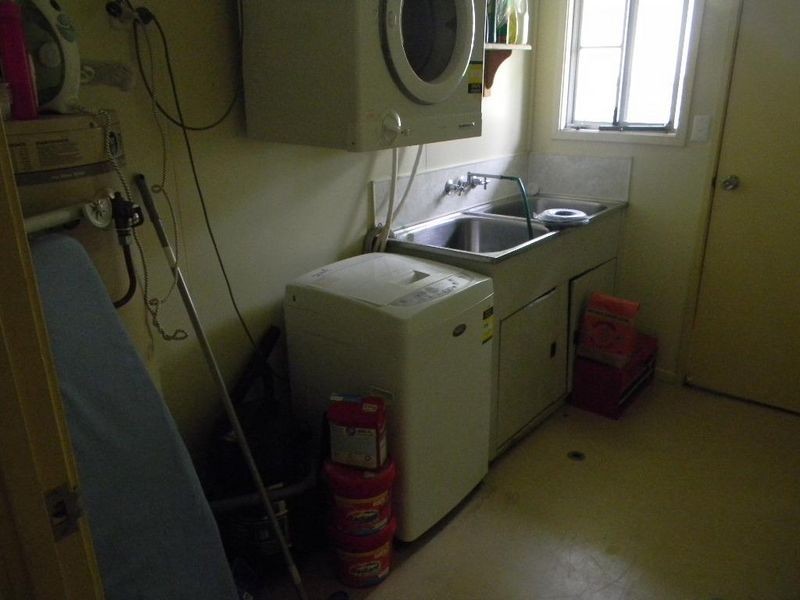 11 West Street, Bowen QLD 4805