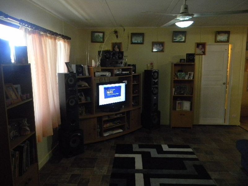 24 John Street, Bowen QLD 4805