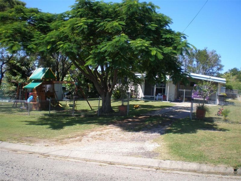 1 Philip Street, Bowen QLD 4805