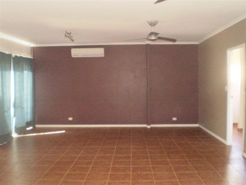 39 Pitcain Avenue, Brisk Bay, Bowen QLD 4805