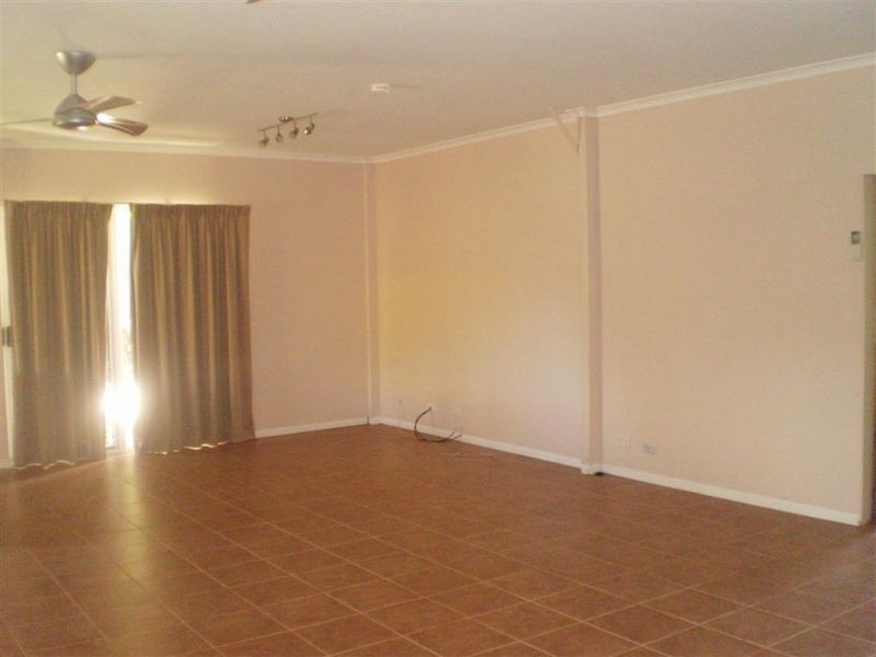 39 Pitcain Avenue, Brisk Bay, Bowen QLD 4805