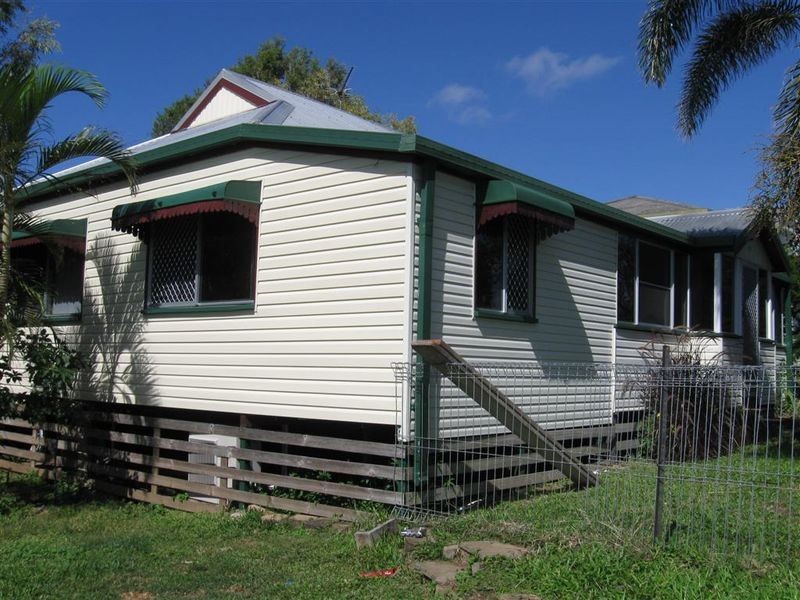 79 Gordon Street, Bowen QLD 4805