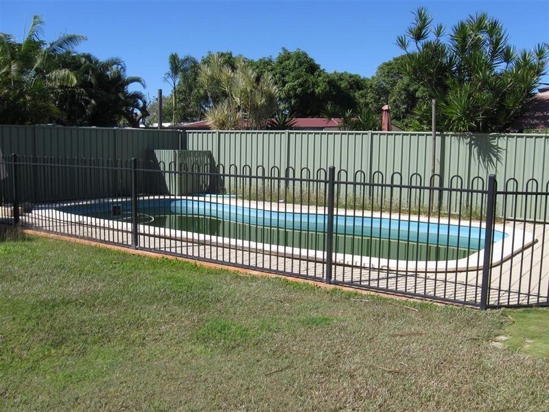 16 Field Street, Bowen QLD 4805