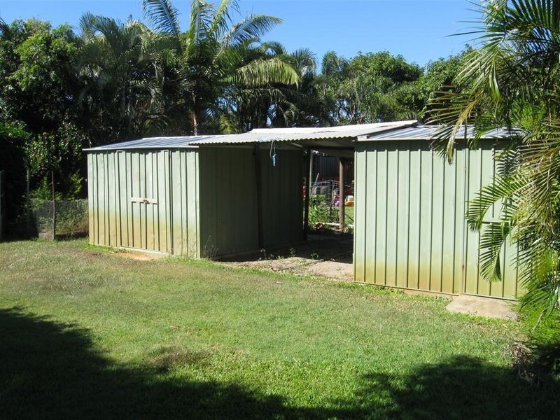 16 Field Street, Bowen QLD 4805