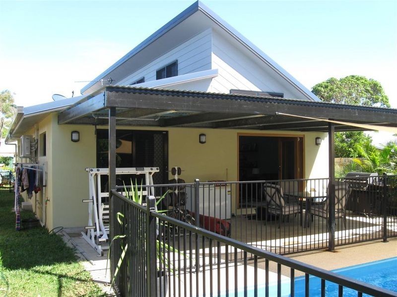 18a Gloucester Street, Bowen QLD 4805