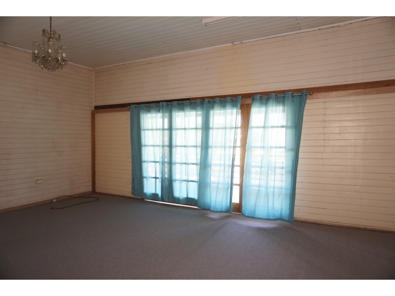 56 Gordon Street, Bowen QLD 4805