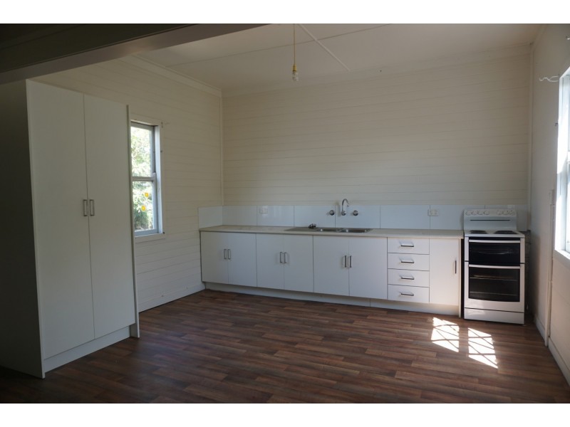 56 Gordon Street, Bowen QLD 4805