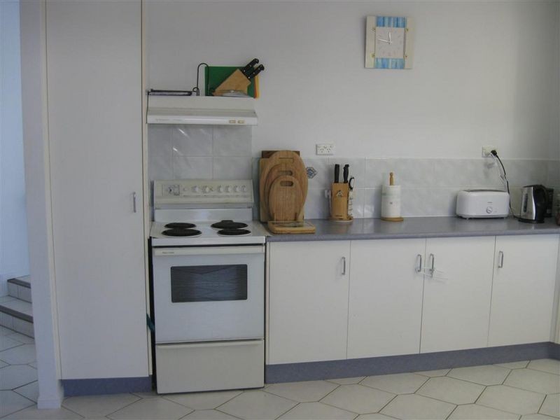 3 Oak Crescent, Bowen QLD 4805