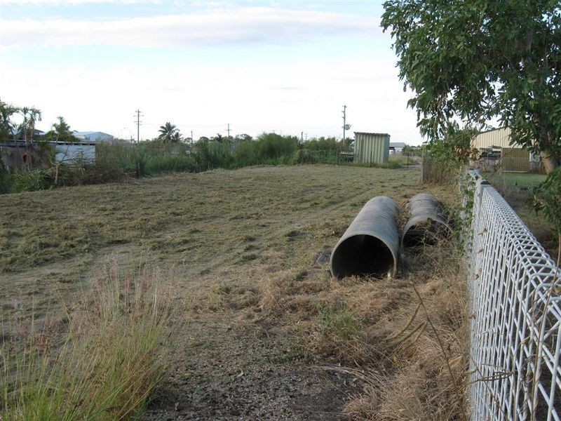 35 Dalrymple Street & 26 Thomas Street, Bowen QLD 4805