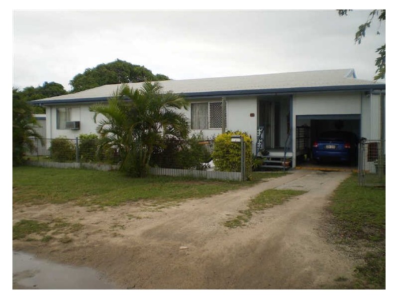 26 Thomas Street, Bowen QLD 4805