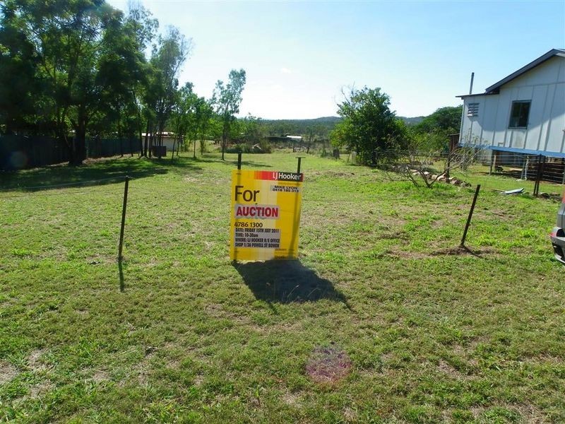 6 Ninth Avenue, Collinsville QLD 4804