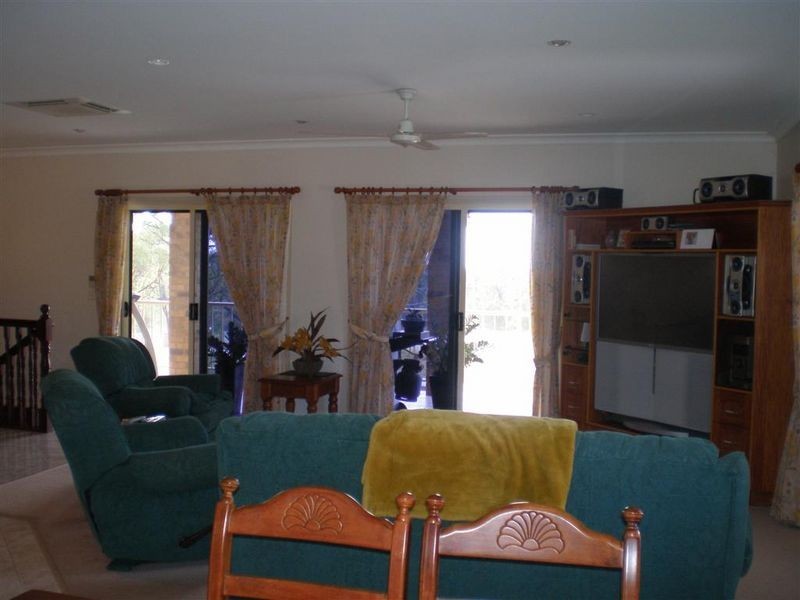 27 Africandar Road, Bowen QLD 4805