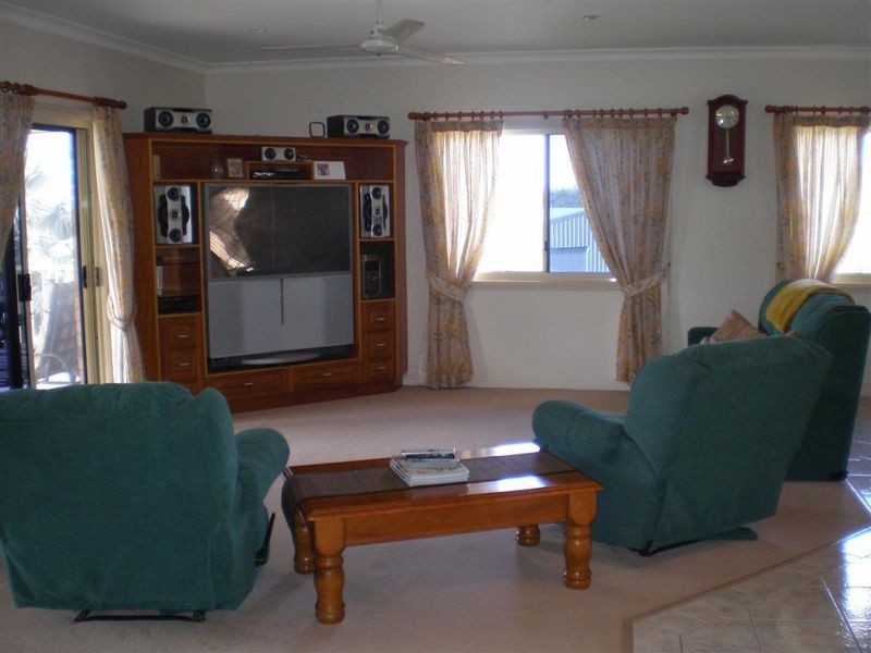 27 Africandar Road, Bowen QLD 4805