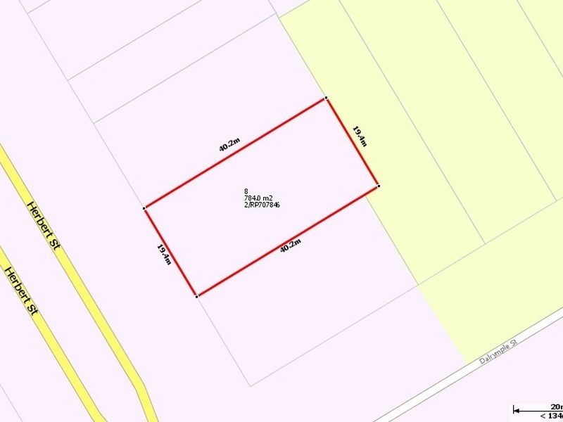 8 Herbert Street, Bowen QLD 4805