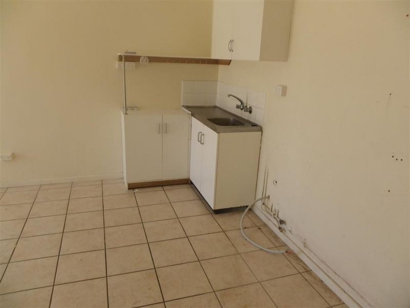 8 Herbert Street, Bowen QLD 4805