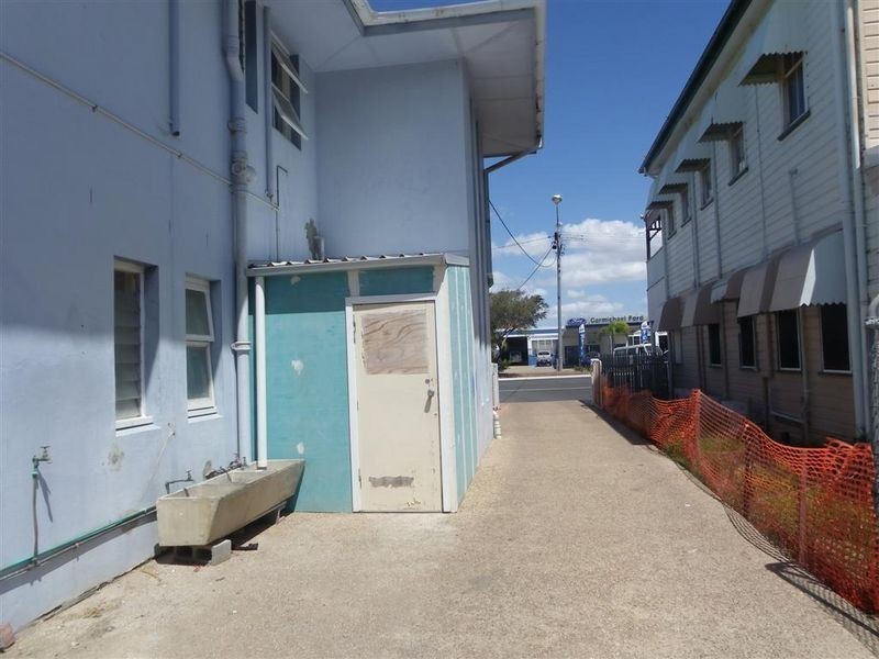 8 Herbert Street, Bowen QLD 4805