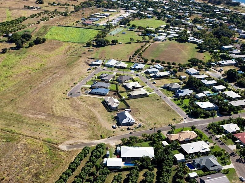 26 Lucinda Place, Bowen QLD 4805