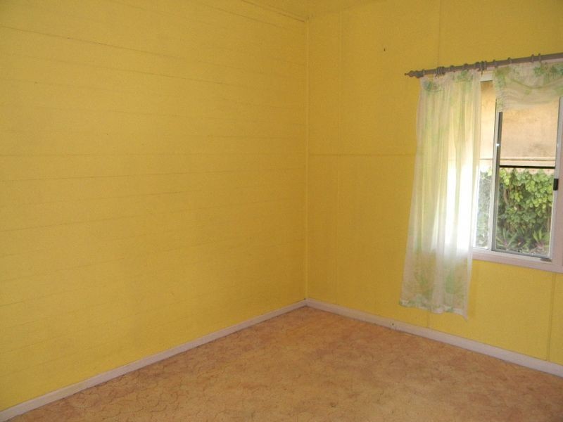 11 Gordon Street, Bowen QLD 4805