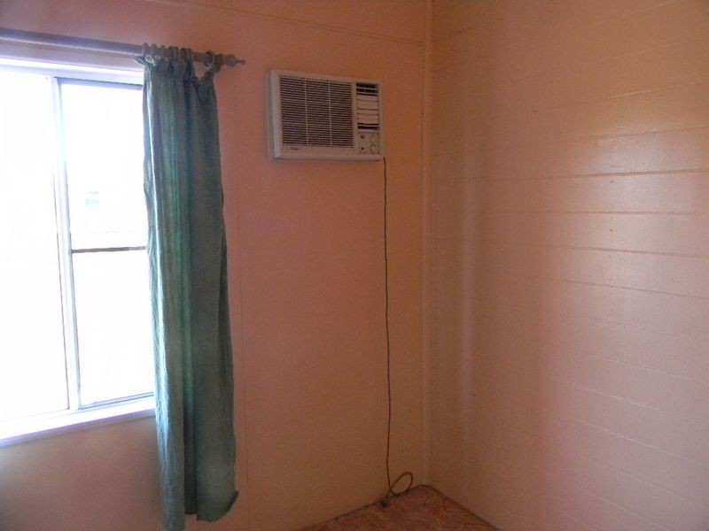 11 Gordon Street, Bowen QLD 4805