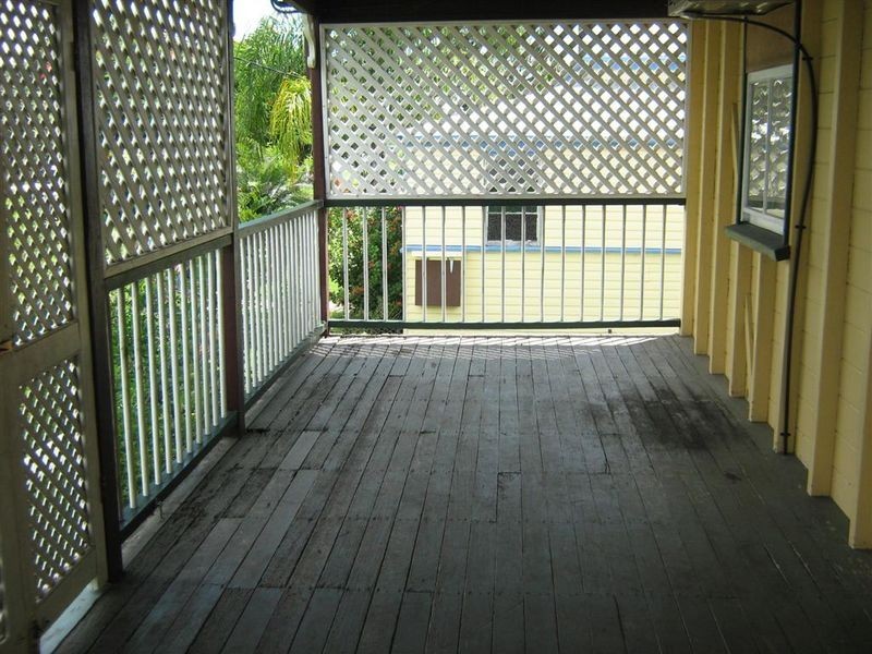 82 Herbert Street, Bowen QLD 4805