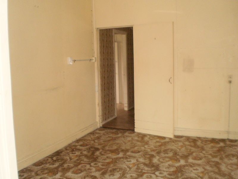 37 Bergyl Street, Bowen QLD 4805