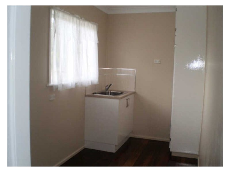 25 Gilbert Street, Bowen QLD 4805