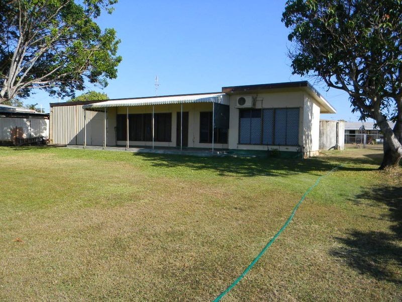 72 Whyte Avenue, Bowen QLD 4805