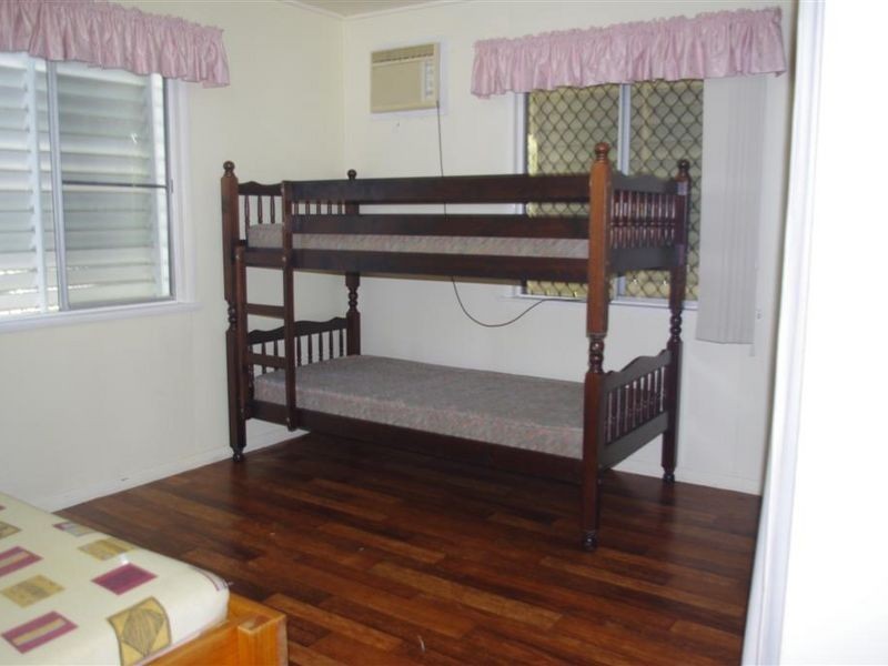 7 Richmond Road, Bowen QLD 4805