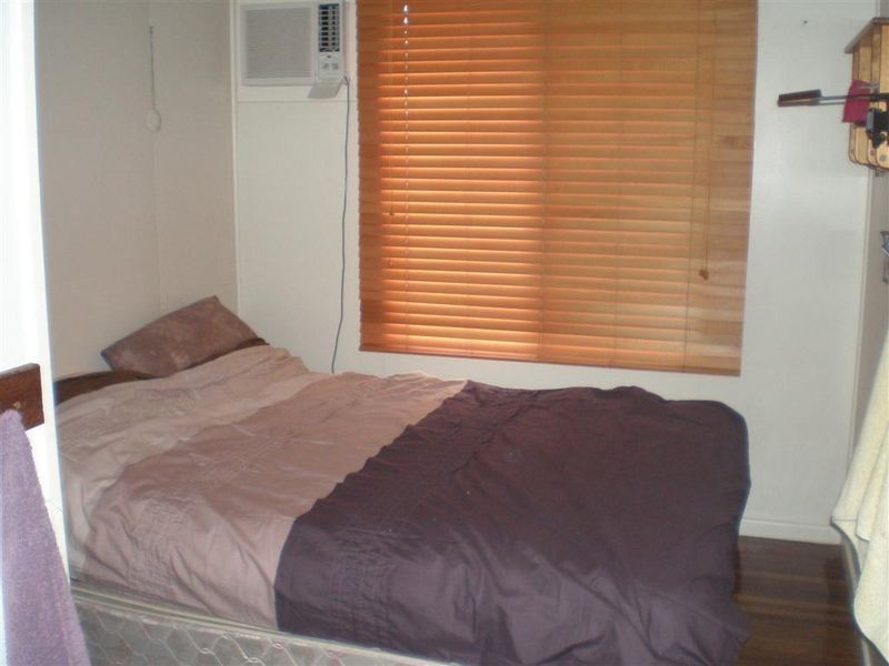 9 Murray Avenue, Bowen QLD 4805