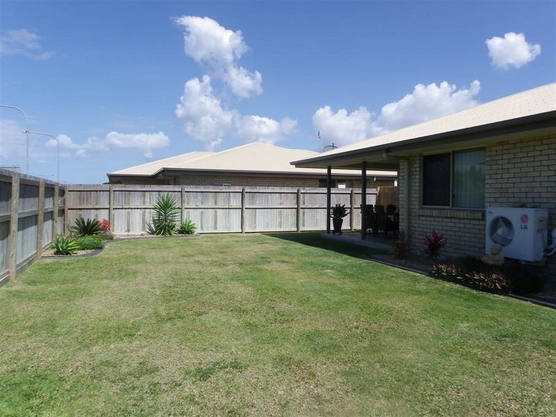 2B Summer Place, Bowen QLD 4805