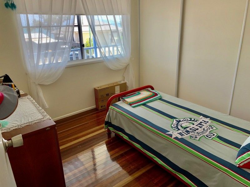 65 Whyte Avenue, Bowen QLD 4805