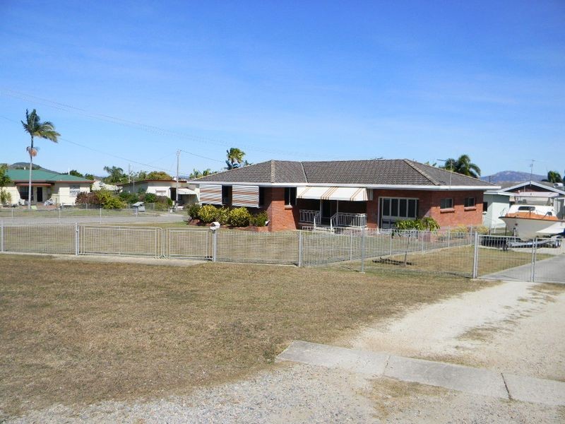 105 Leichhardt Street, Bowen QLD 4805