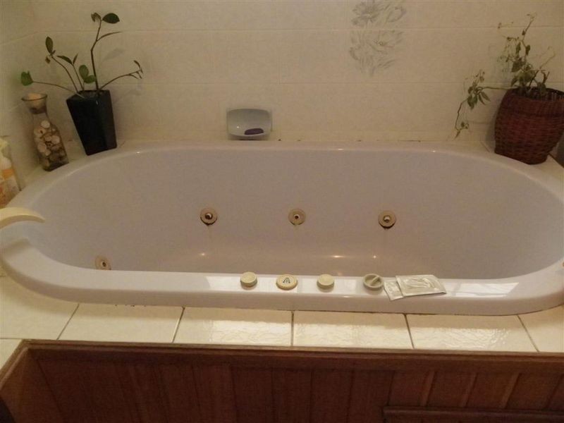 60 Betzels Lane, Bowen QLD 4805