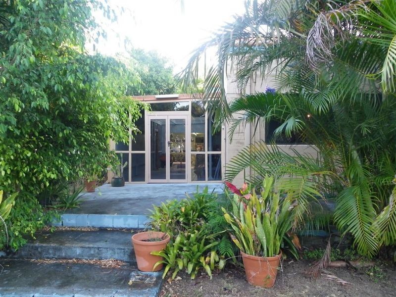 71 Golf Links Road, Bowen QLD 4805