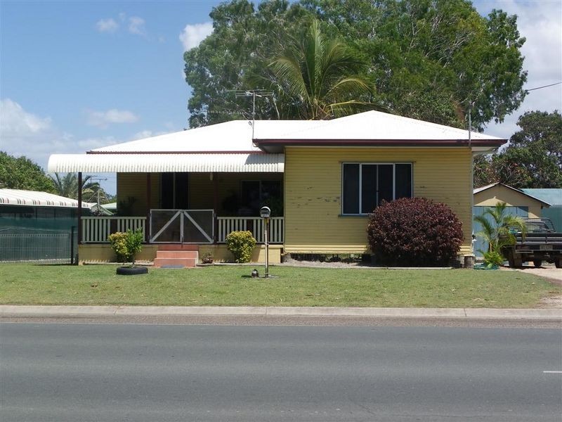 27 Golf Links Road, Bowen QLD 4805