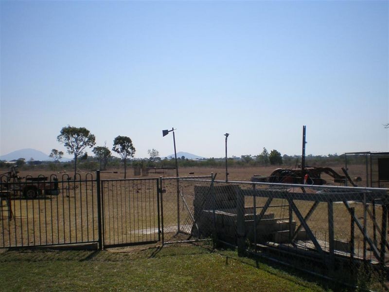 15 Eyles Road, Bowen QLD 4805