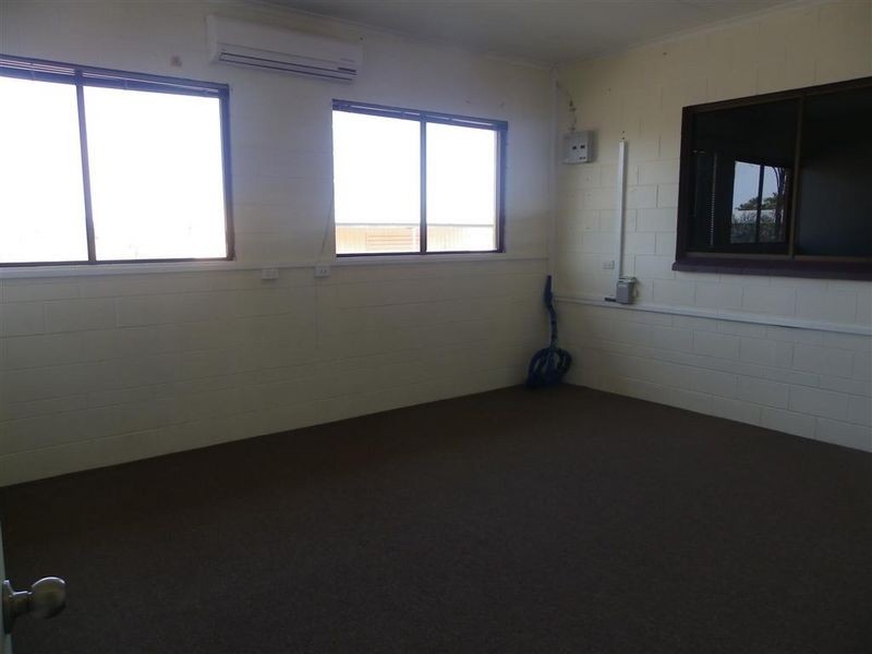 18502 Bruce Highway, Bowen QLD 4805