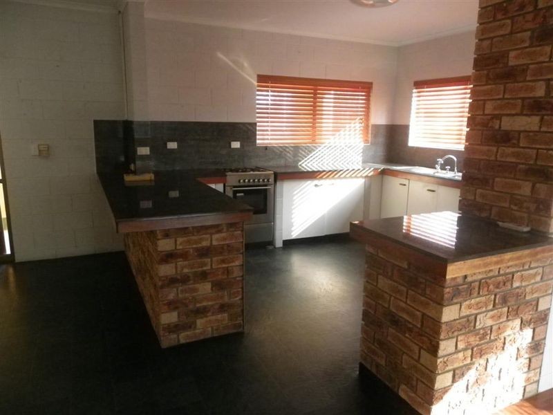 18502 Bruce Highway, Bowen QLD 4805