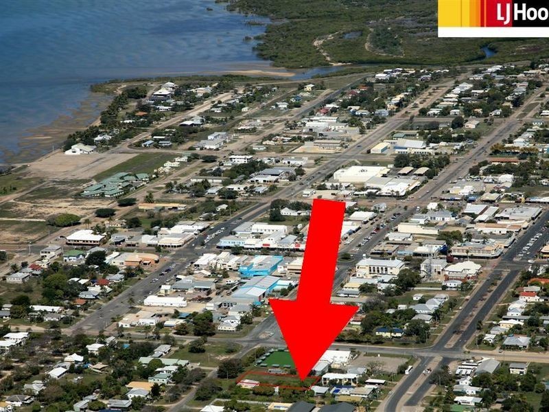 12 Williams Street, Bowen QLD 4805